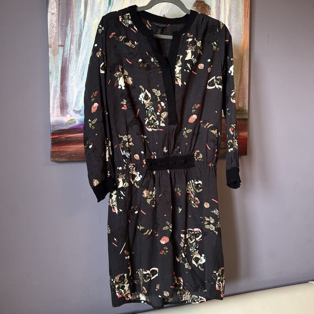 COUPE COLLECTION Sz M Black Floral Dress Low Waist Elastic Notch-Neckline